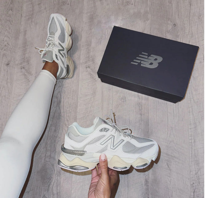 9060 GREY MATTER DECEMBER SKY