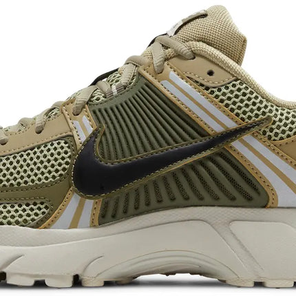 AIR ZOOM VOMERO 5 NEUTRAL OLIVE