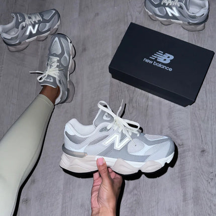 9060 RAINCLOUD SLATE GREY