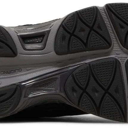 GEL NYC GRAPHITE GREY BLACK