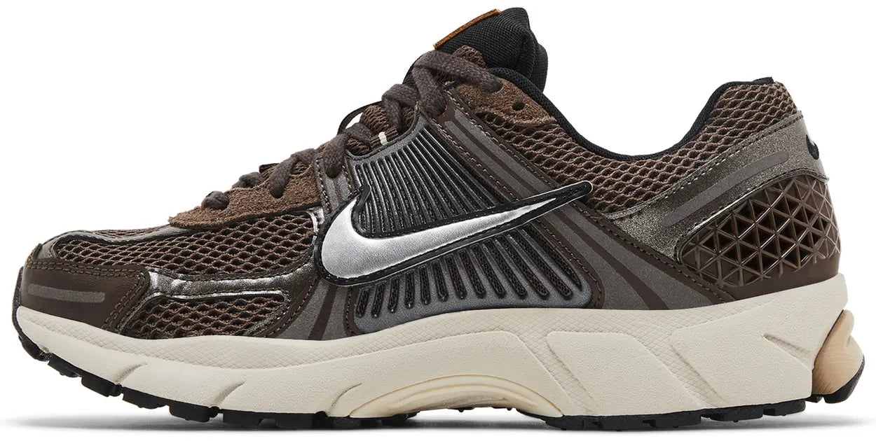 AIR ZOOM VOMERO 5 BAROQUE BROWN