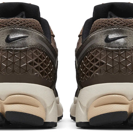 AIR ZOOM VOMERO 5 BAROQUE BROWN