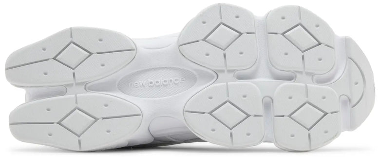 9060 TRIPLE WHITE