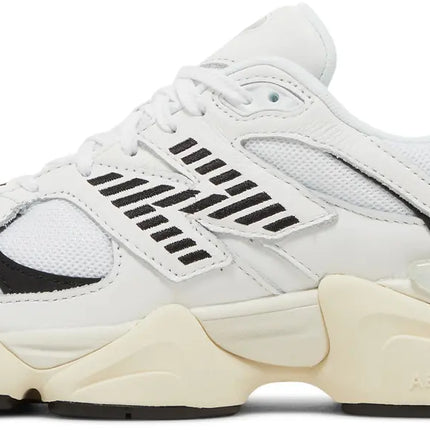 9060 WHITE BLACK