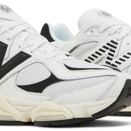 9060 WHITE BLACK