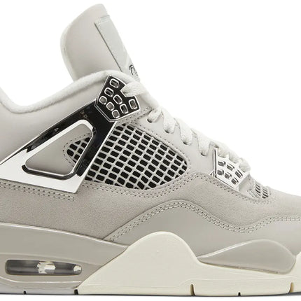 AJ4 FROZEN MOMENTS