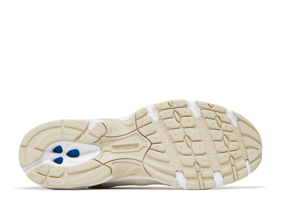 530 Sea Salt Moonbeam