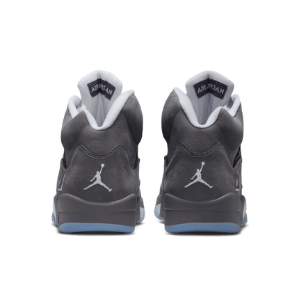 Light Graphite and Wolf Grey