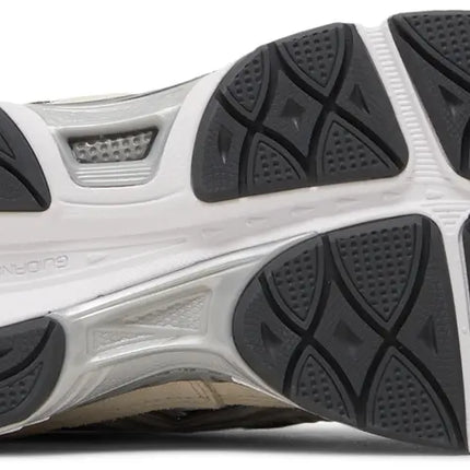GEL-NYC BLACK CLAY GREY