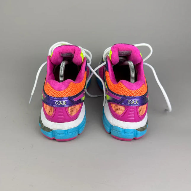 GEL NIMBUS 16