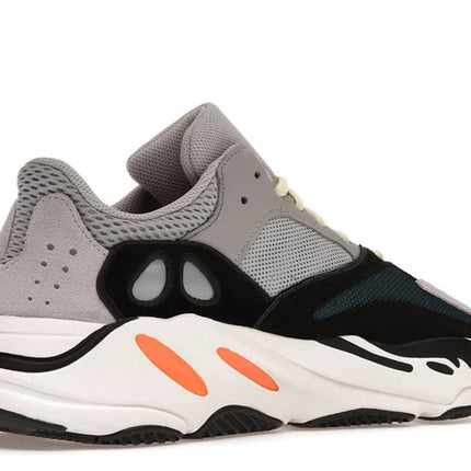 Yeezy 700 Wave Runner Solid Grey