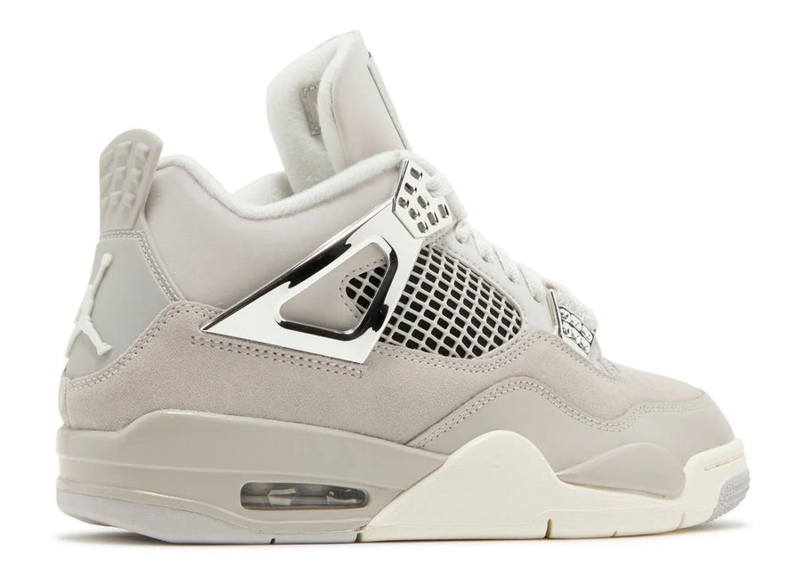 Air Jordan 4 Retro Frozen Moments